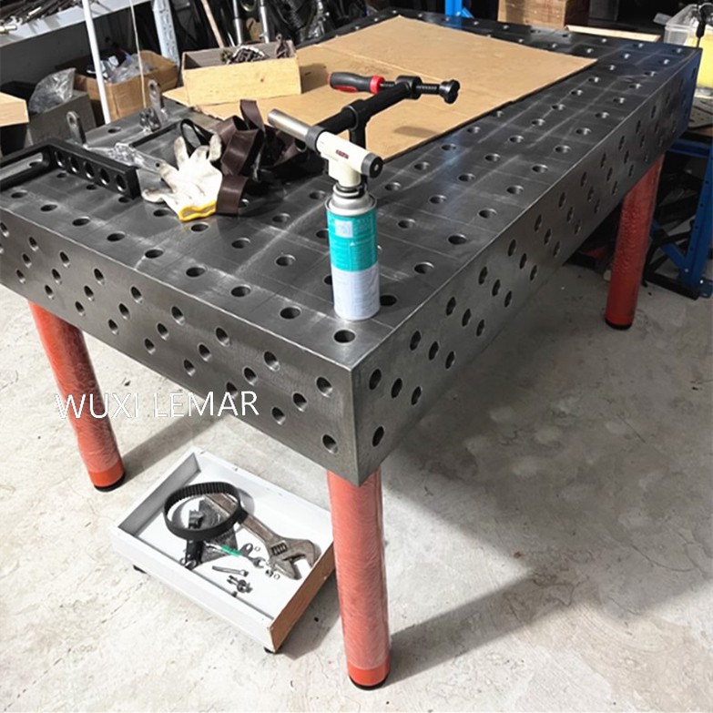 3D adjustable welding workbench 4 3D adjustable welding workbench 4